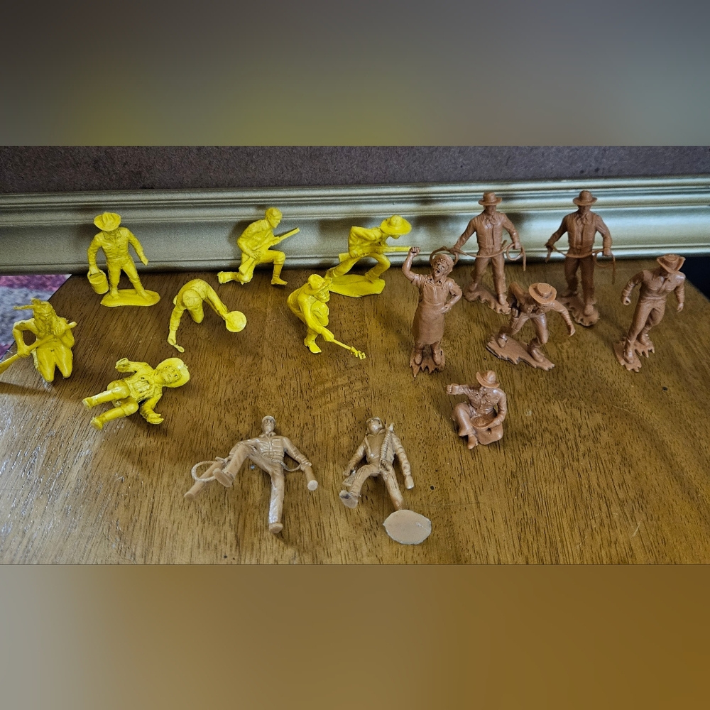 Vintage Tim Mee Cowboy and Native American Figurines Lot of 15